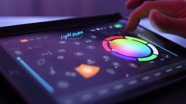light_rider_tablet_2