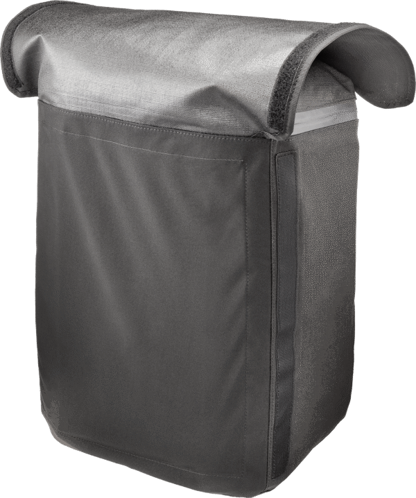 EV_EVERSE8_RainCover_Front_Left_Open_55314